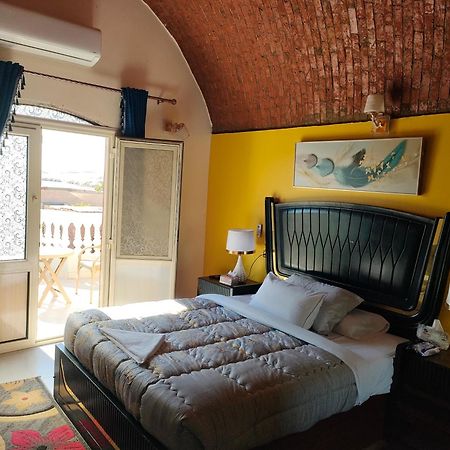 Abu Simbel Nubian Guest House エクステリア 写真