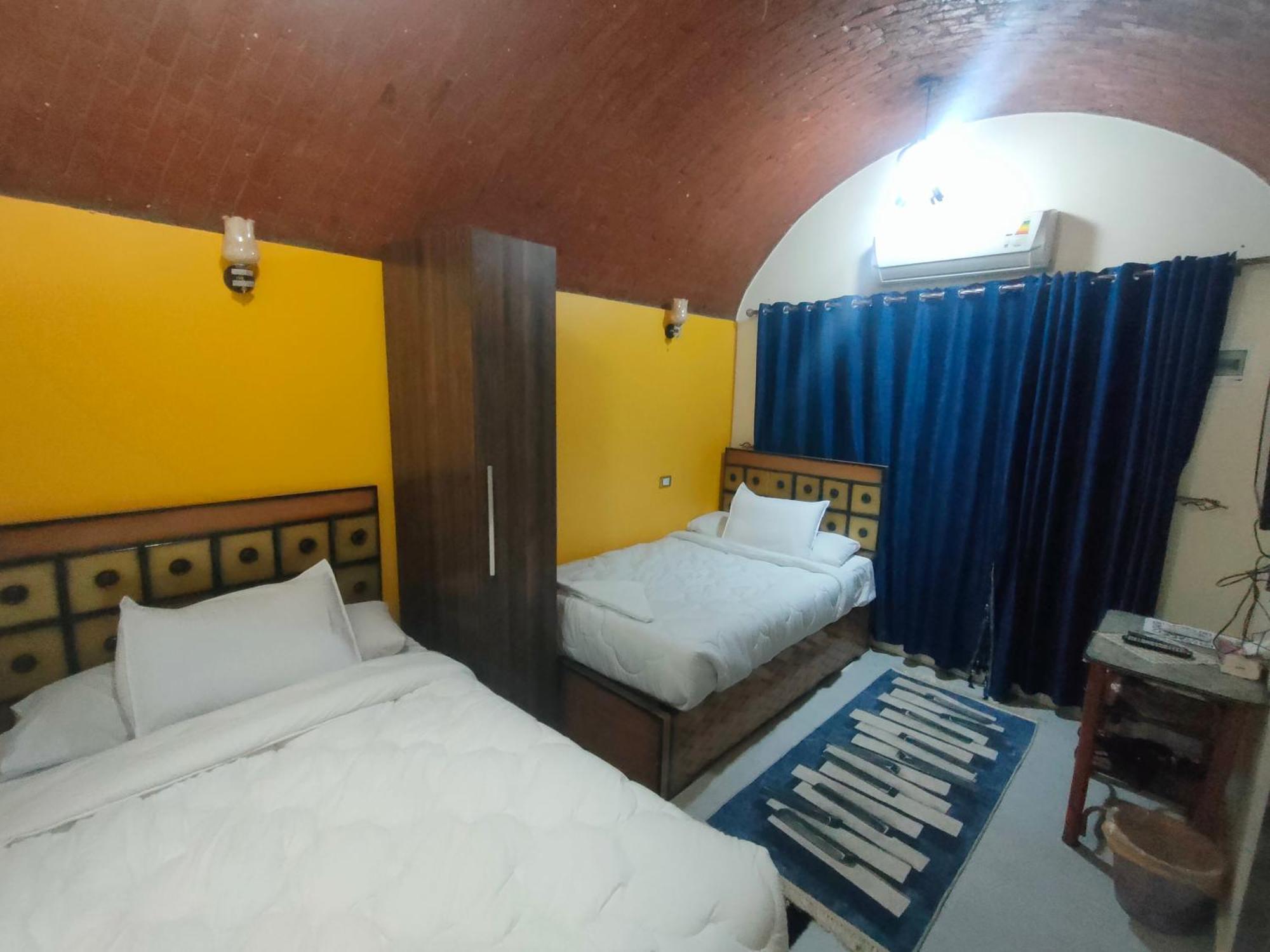 Abu Simbel Nubian Guest House エクステリア 写真