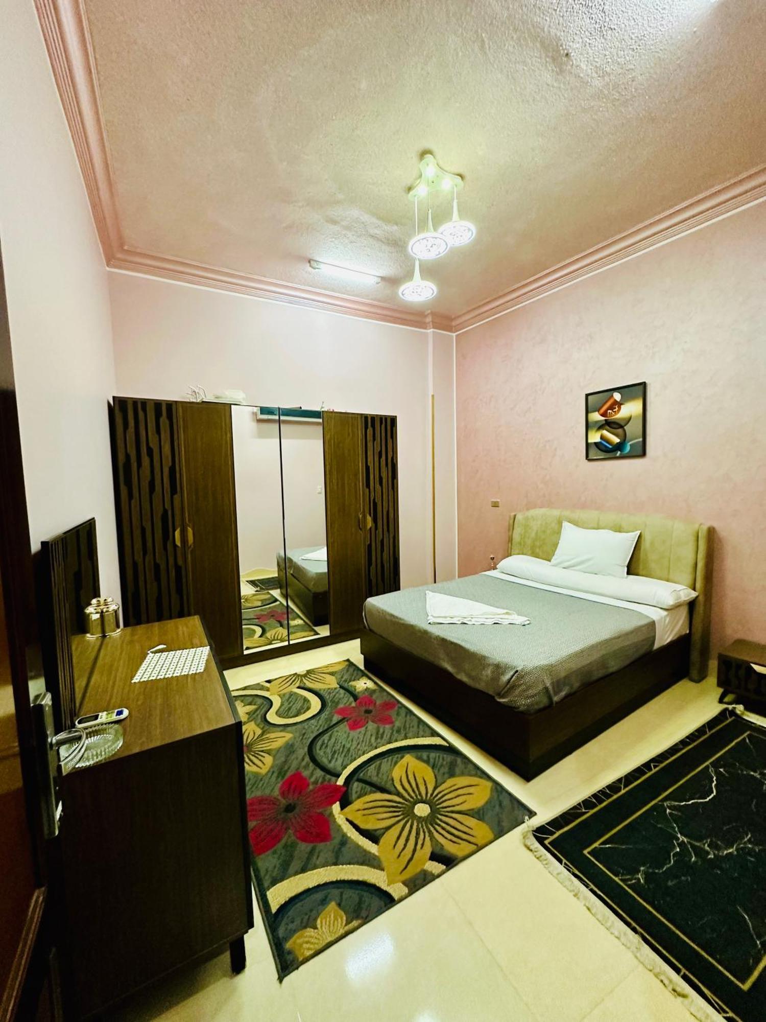 Abu Simbel Nubian Guest House エクステリア 写真