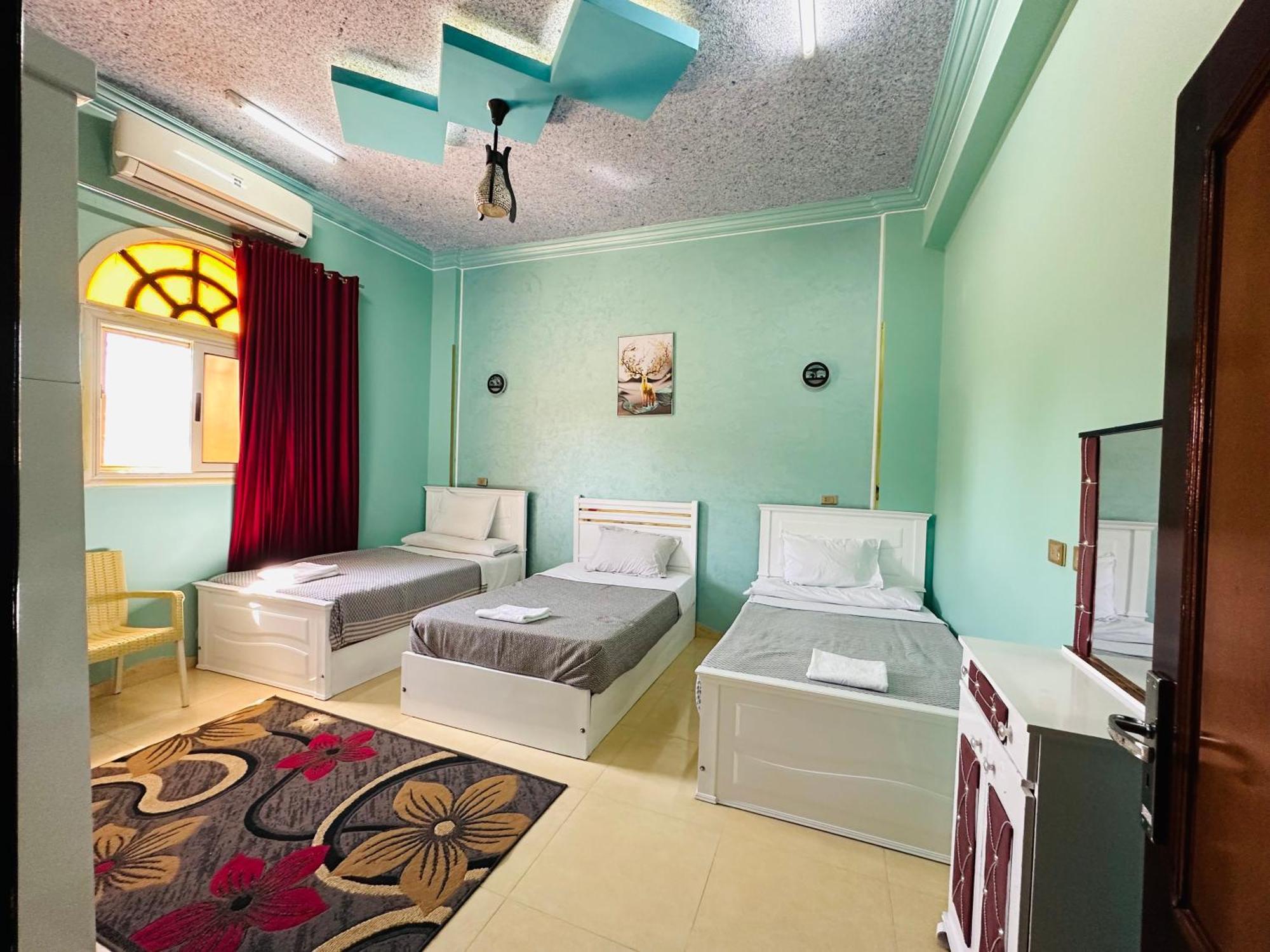 Abu Simbel Nubian Guest House エクステリア 写真